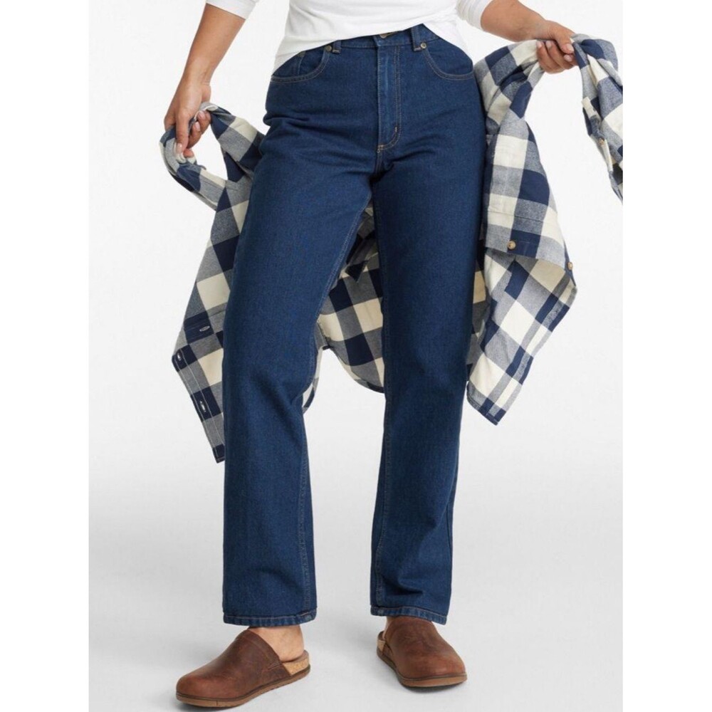 L.L.Bean Relaxed Fit Jeans Women’s 34x29 Blue 100% Cotton Straight Leg Denim